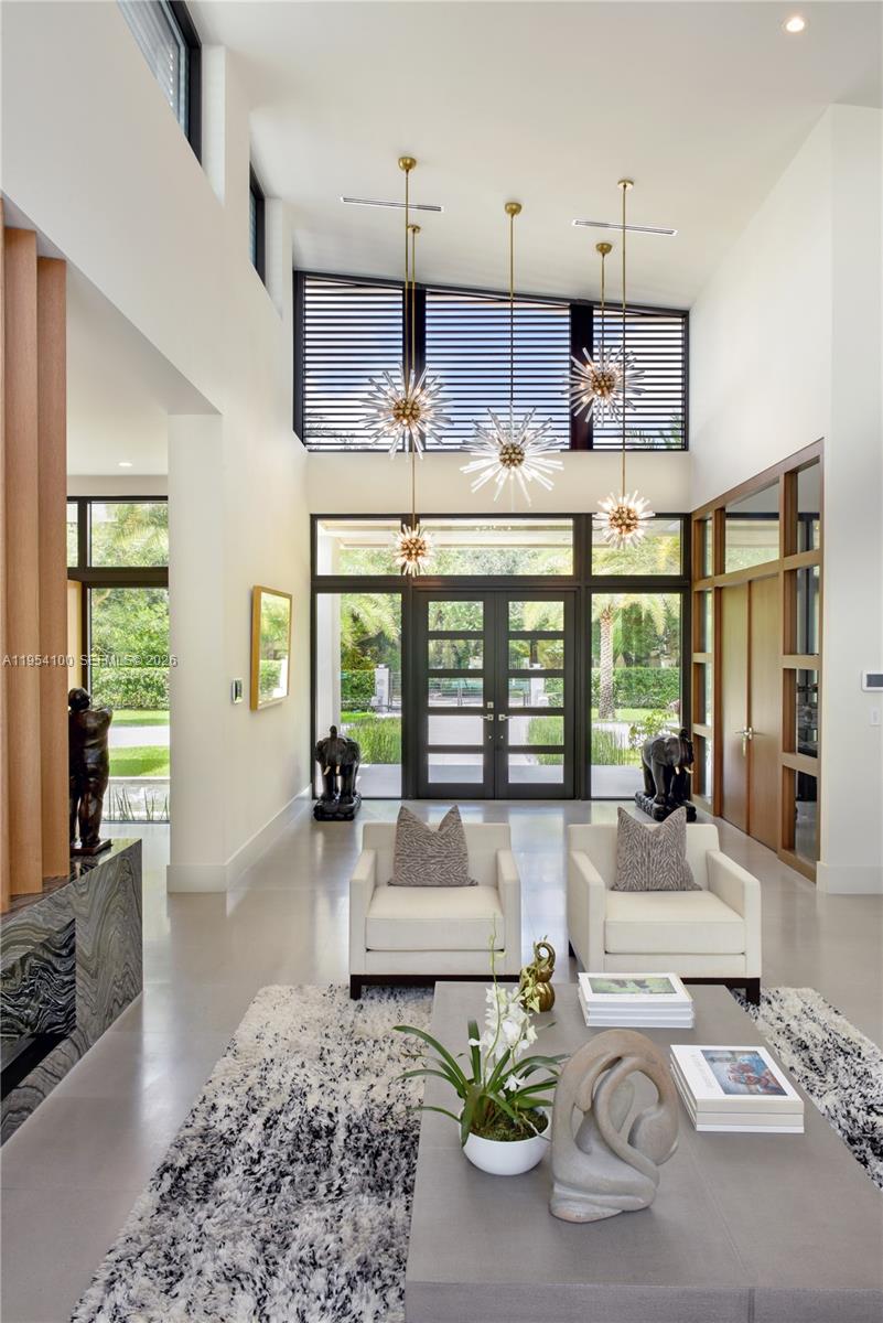 11050 Southwest 69th Avenue Pinecrest, FL 33156 - Photo 16 of 32