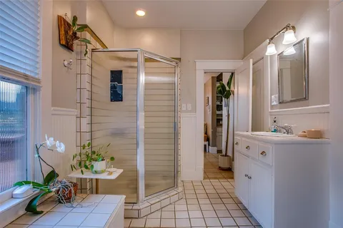 $519,000 | 307 South Rosemont Avenue, Dallas, TX 75208