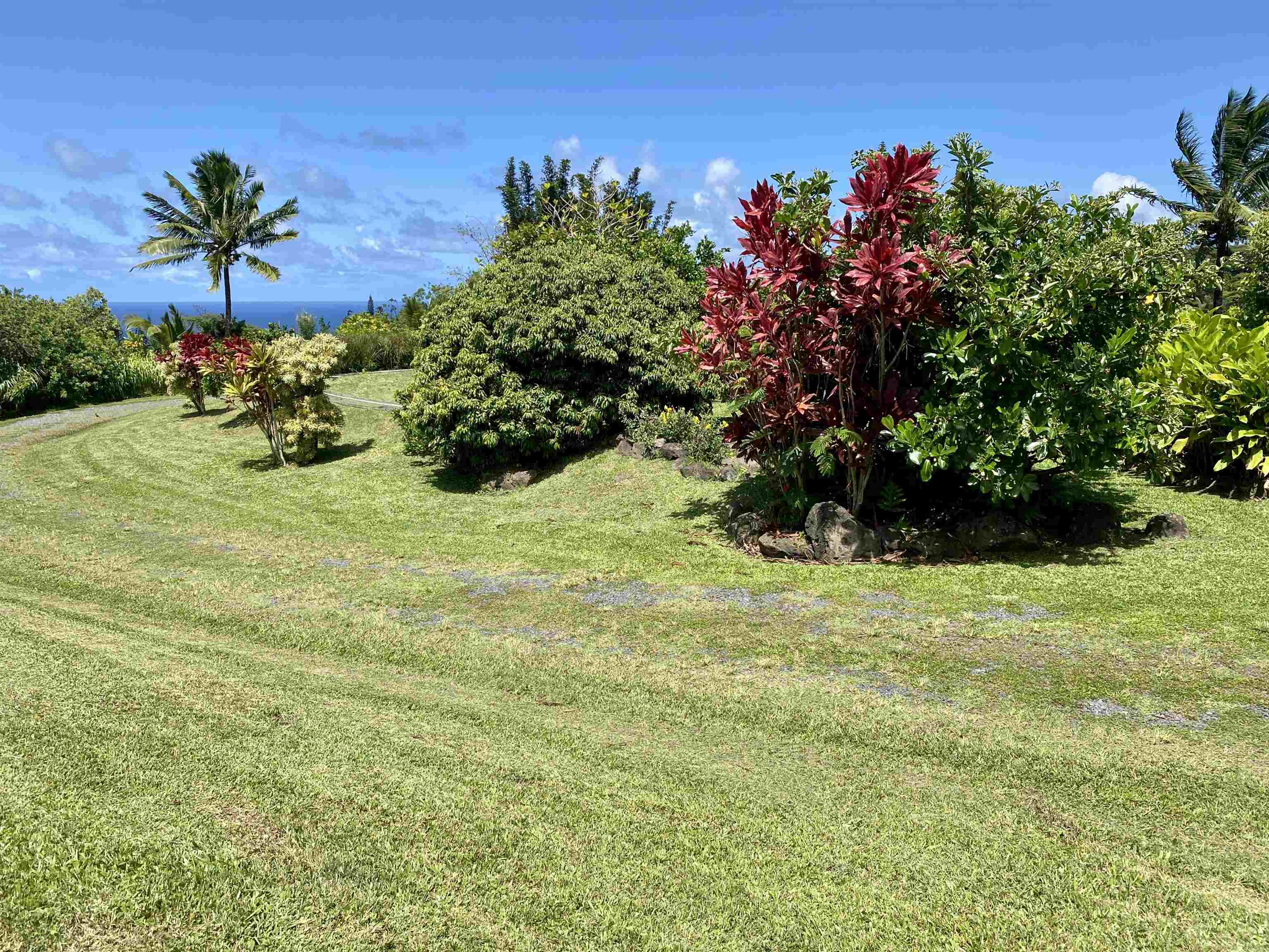 51 West Waipio Road Haiku, HI 96708 - Photo 35 of 50
