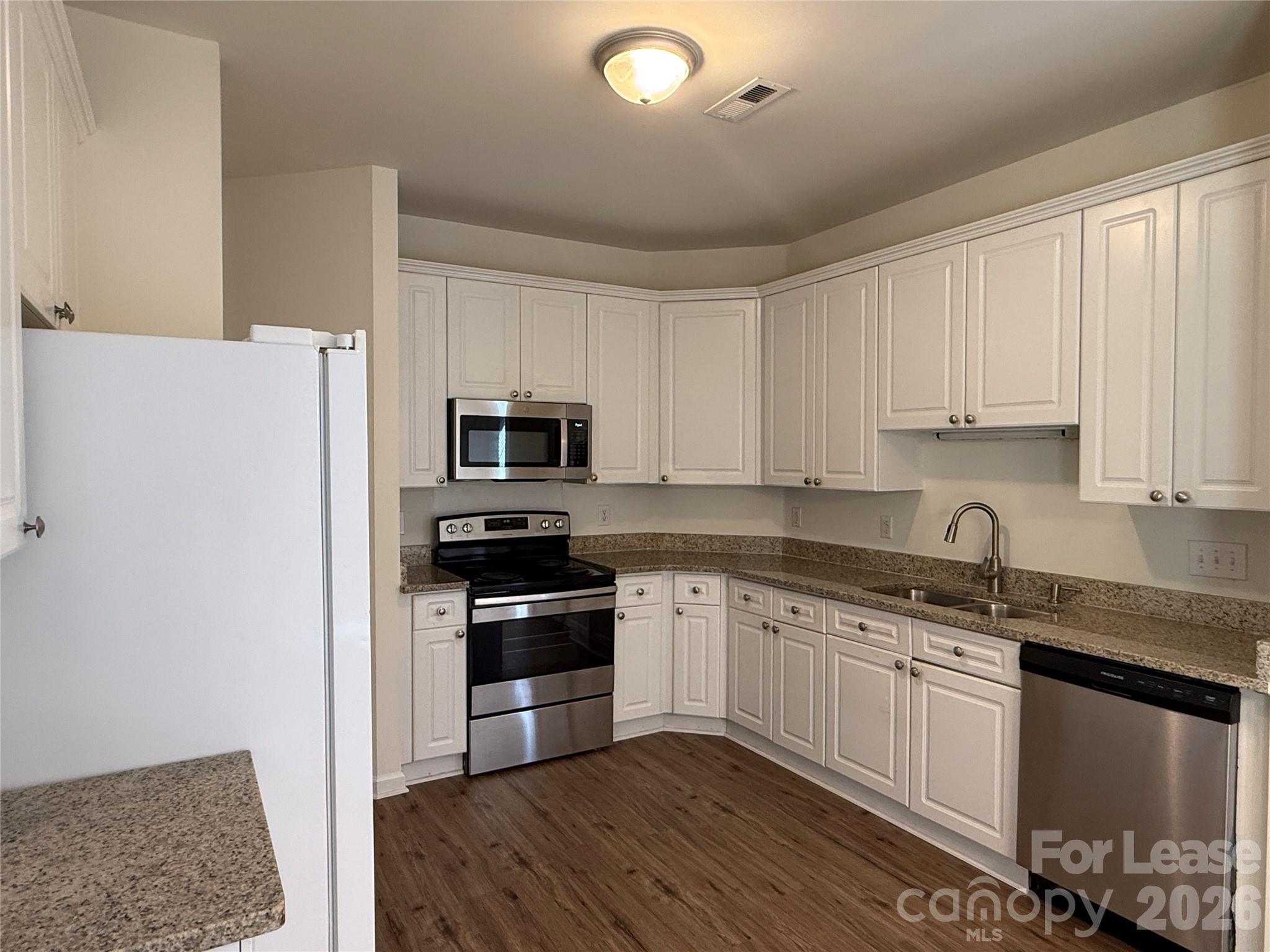 10411 Hellebore Road Charlotte, NC 28213 - Photo 5 of 22
