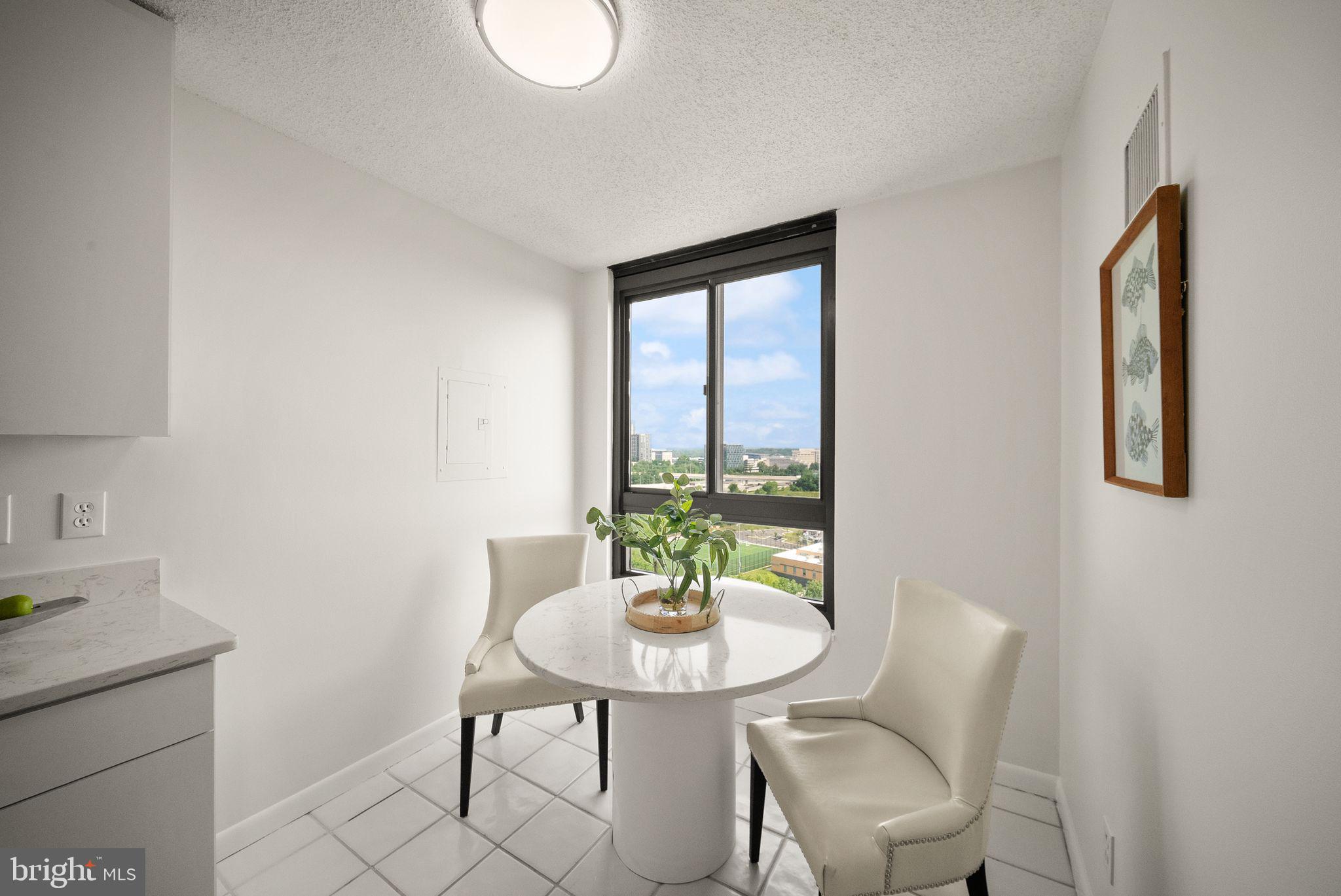 1800 Old Meadow Road, Unit 1601 McLean, VA 22102 - Photo 15 of 46 Eat-In space