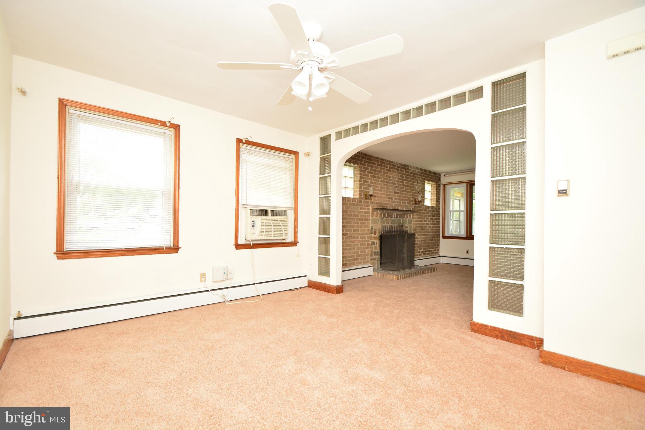 8010 Highpoint Road Baltimore, MD 21234 - Photo 9 of 30 Dining Room
