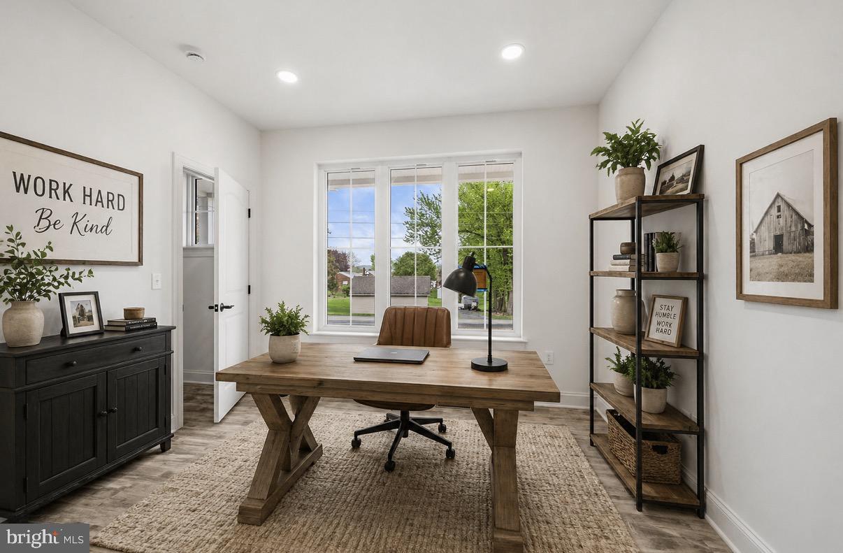 27 Lausch Road Denver, PA 17517 - Photo 4 of 43 a workspace with furniture and window
