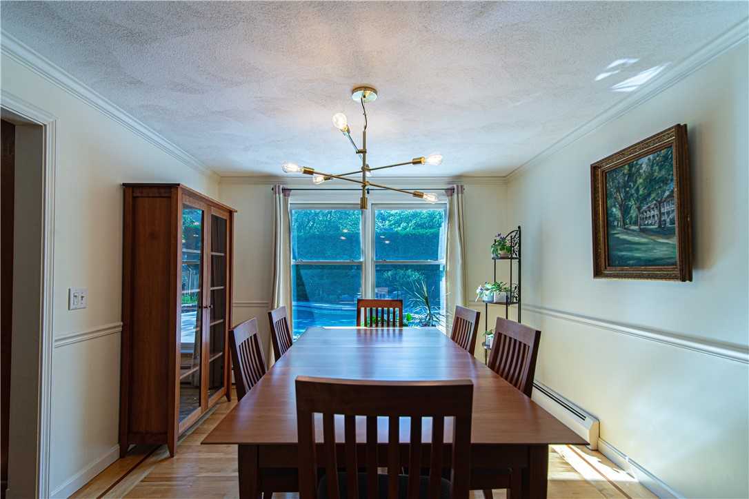 8 Simmons Road Barrington, RI 02806 - Photo 14 of 46 Gallery Image 14