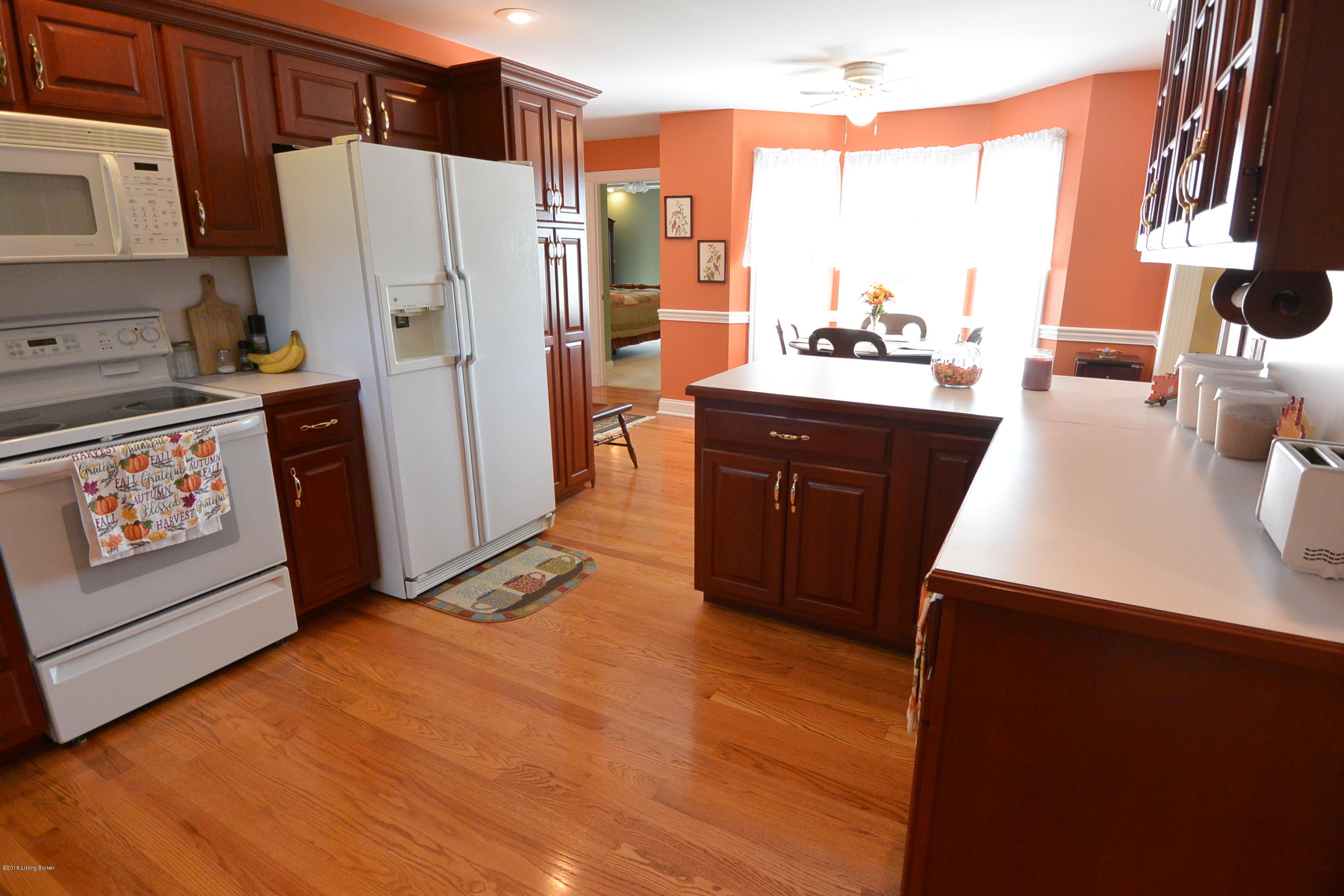 9975 Bloomfield Road Bloomfield, KY 40008 - Photo 7 of 49 Kitchen (2)