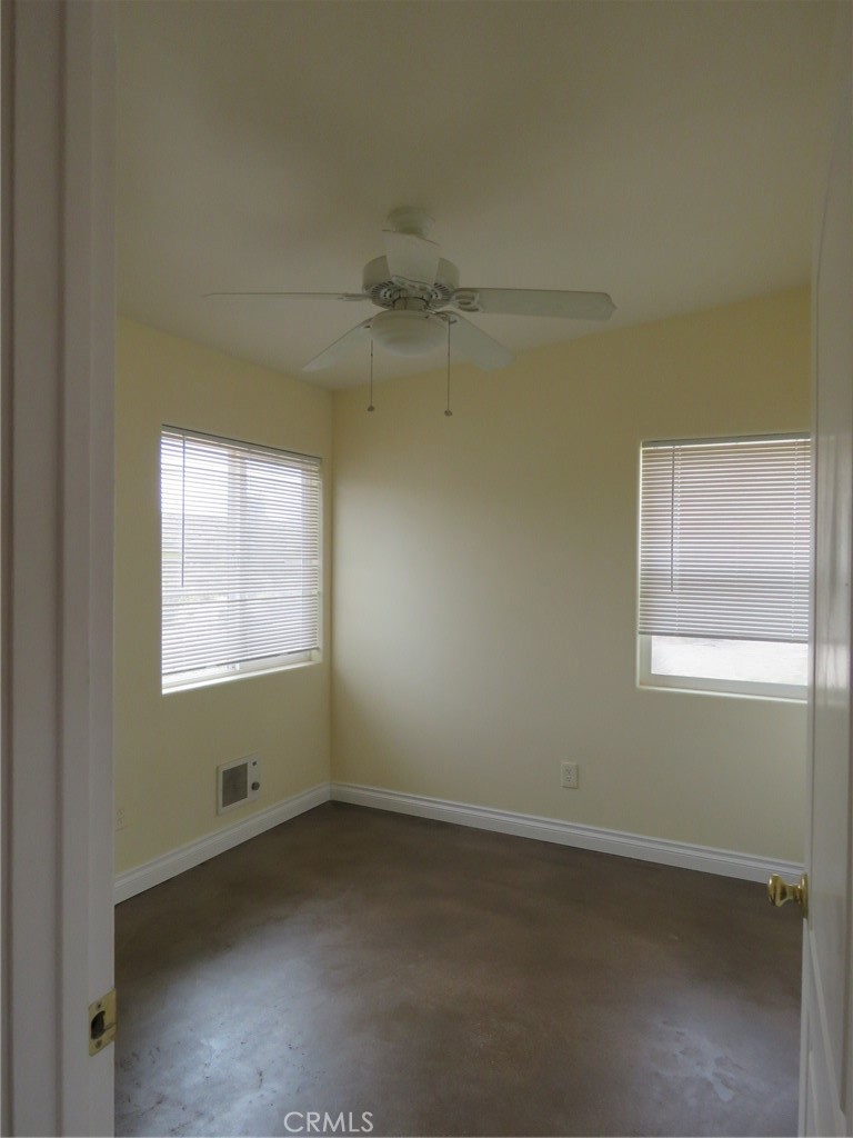 60161 Security Drive Joshua Tree, CA 92252 - Photo 8 of 22