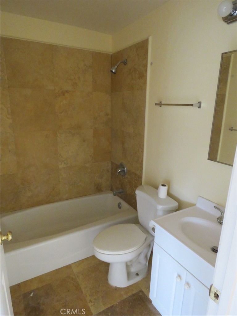 60161 Security Drive Joshua Tree, CA 92252 - Photo 9 of 22