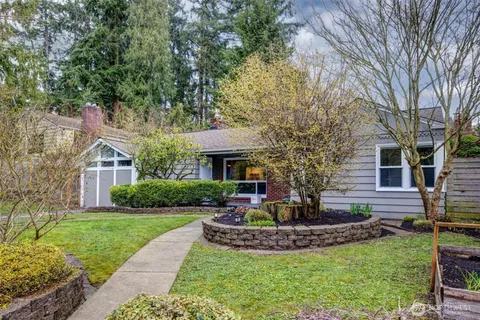 $978,800 | 1252 Northeast 89th Street, Seattle, WA 98115
