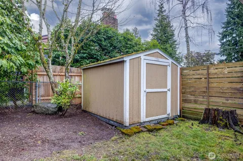 $978,800 | 1252 Northeast 89th Street, Seattle, WA 98115