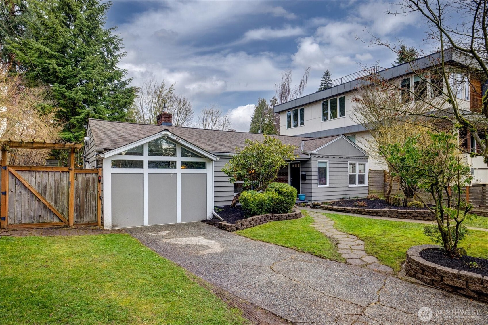 1252 Northeast 89th Street Seattle, WA 98115 - Photo 18 of 18