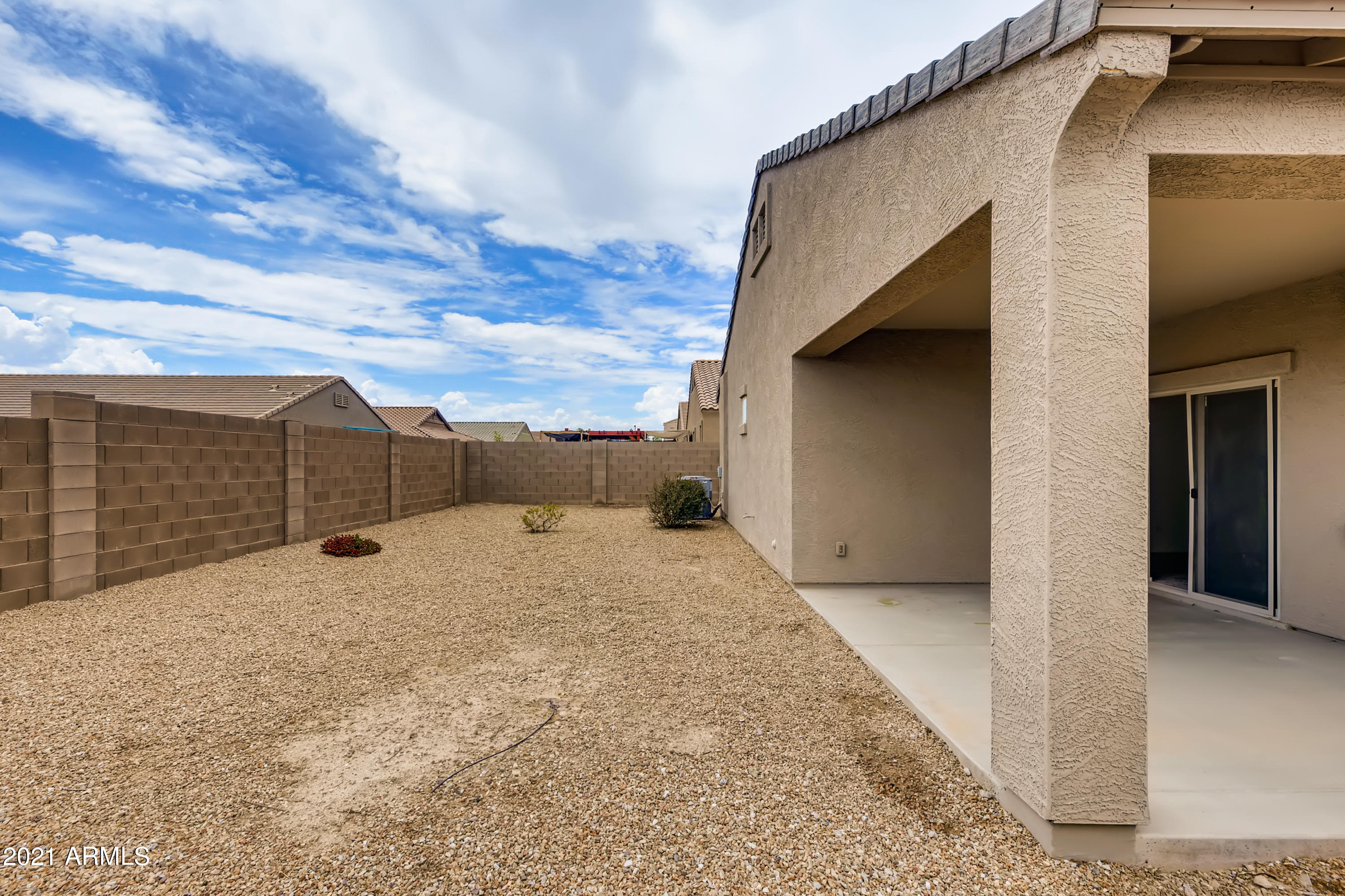 23807 West Chipman Road Buckeye, AZ 85326 - Photo 32 of 33 32-219483614-34 Back Yard