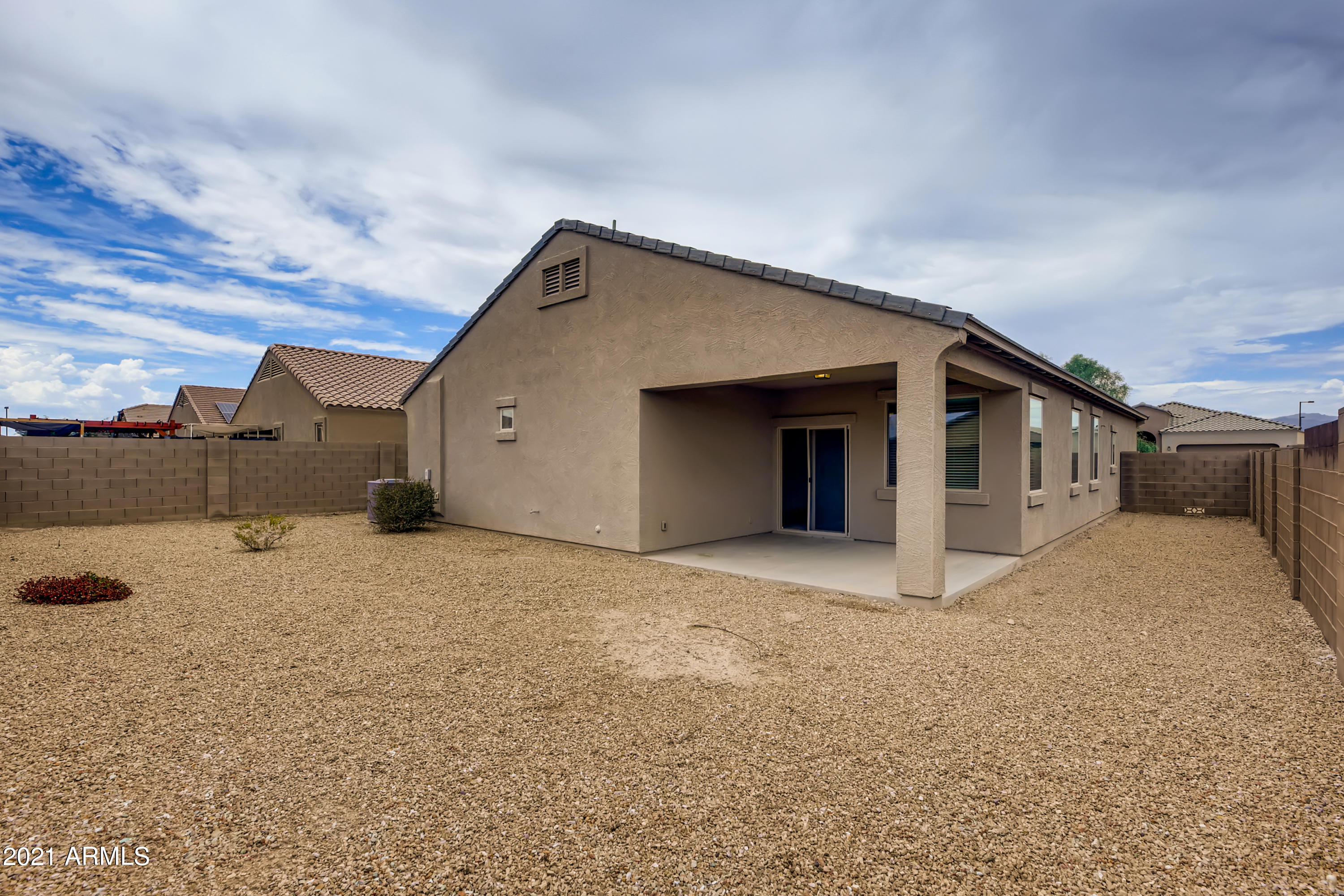 23807 West Chipman Road Buckeye, AZ 85326 - Photo 33 of 33 33-590890324-35 Back Yard