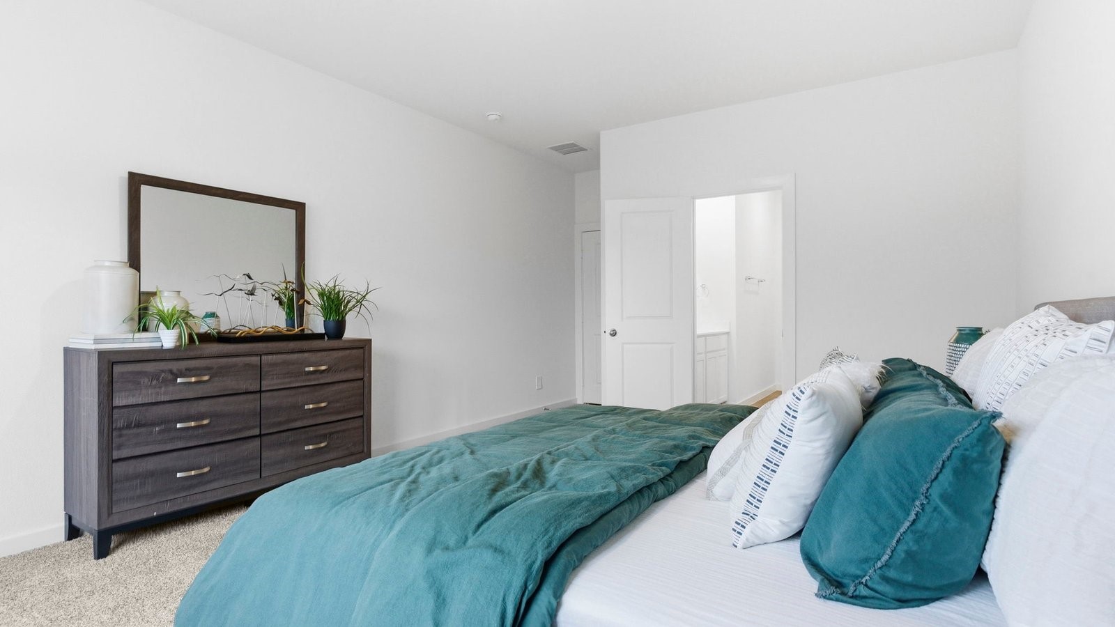 6204 Cherry Mdws Street Rosenberg, TX 77469 - Photo 27 of 45 *Elevations, exterior/ interior colors, options, available upgrades that require an additional charge, and standard features will vary in each community and subject change without notice.