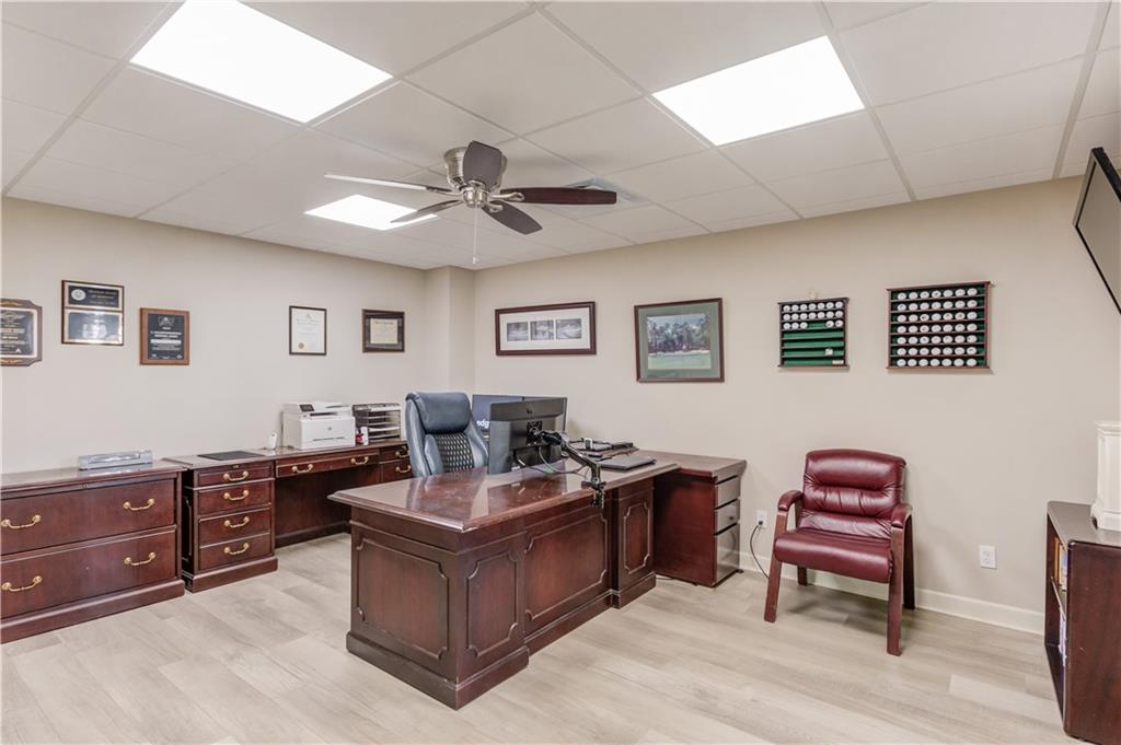 8012 Cypress Point Monroe, GA 30656 - Photo 44 of 67 a living room with furniture