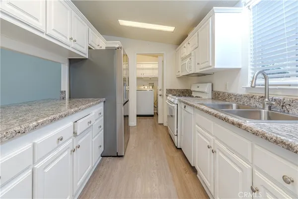 $229,000 | 26200 Frampton Avenue, Unit 11, Harbor City, CA 90710
