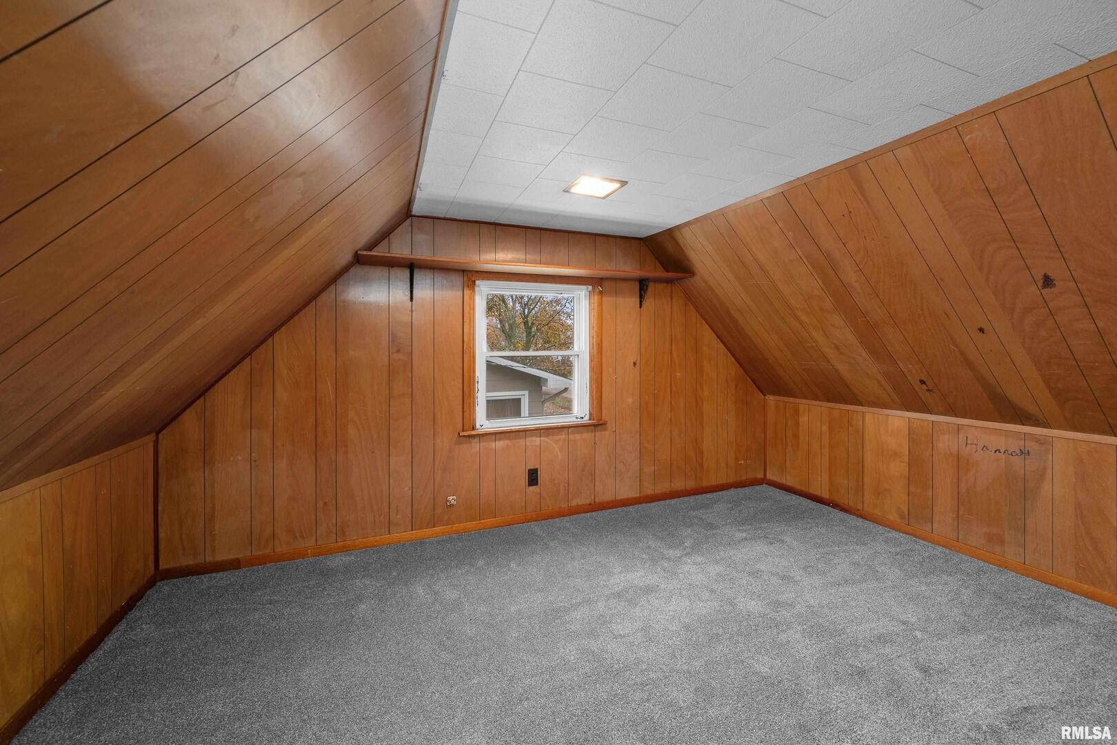 405 North Bluff Street Albany, IL 61230 - Photo 23 of 31 a view of an empty room with a window