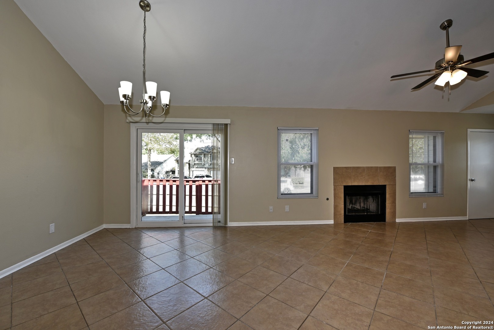 3402 Ridge Ash San Antonio, TX 78247 - Photo 11 of 30