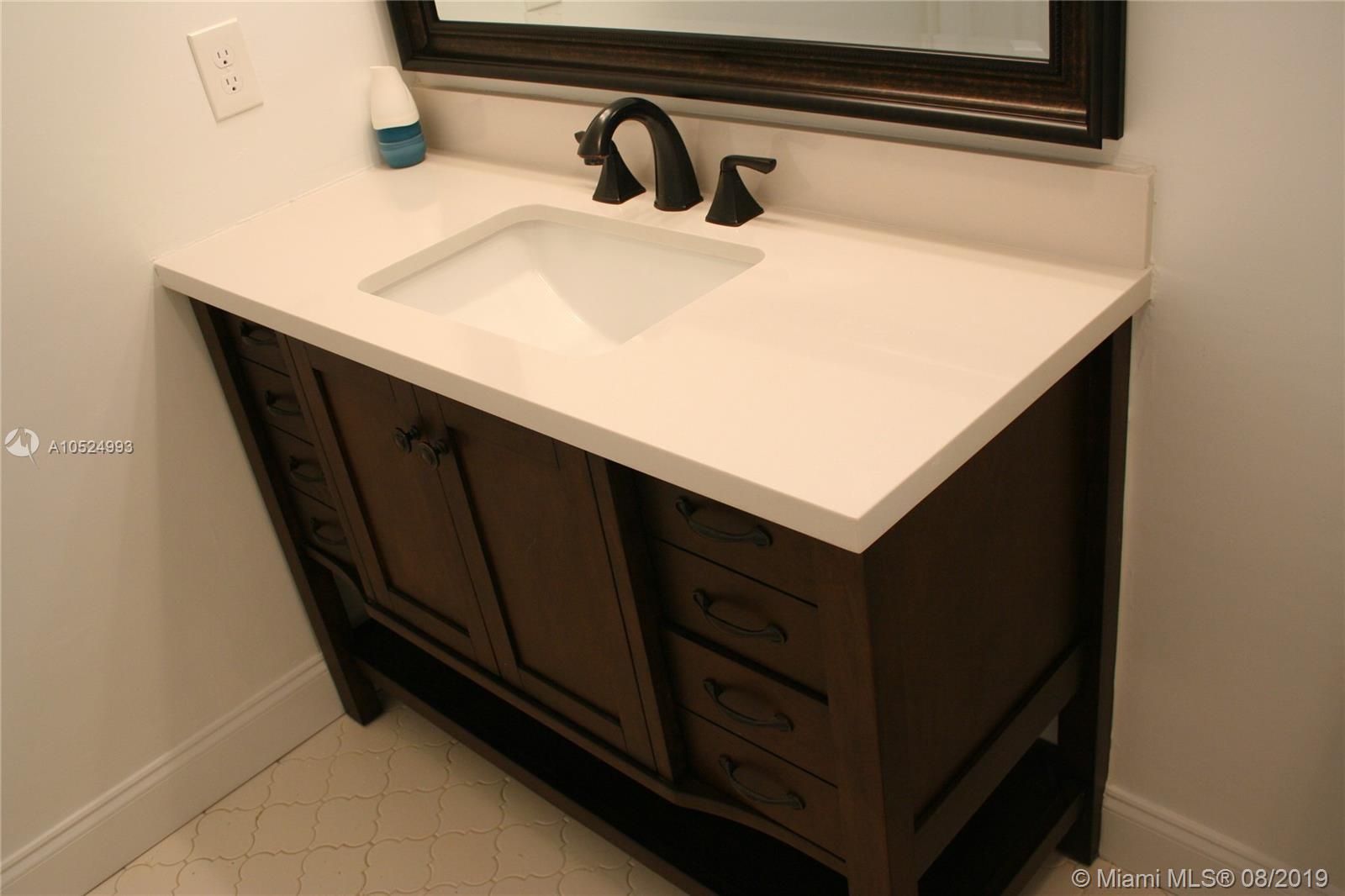 5500 Northeast 7th Avenue Boca Raton, FL 33487 - Photo 50 of 74 Gallery Image 50