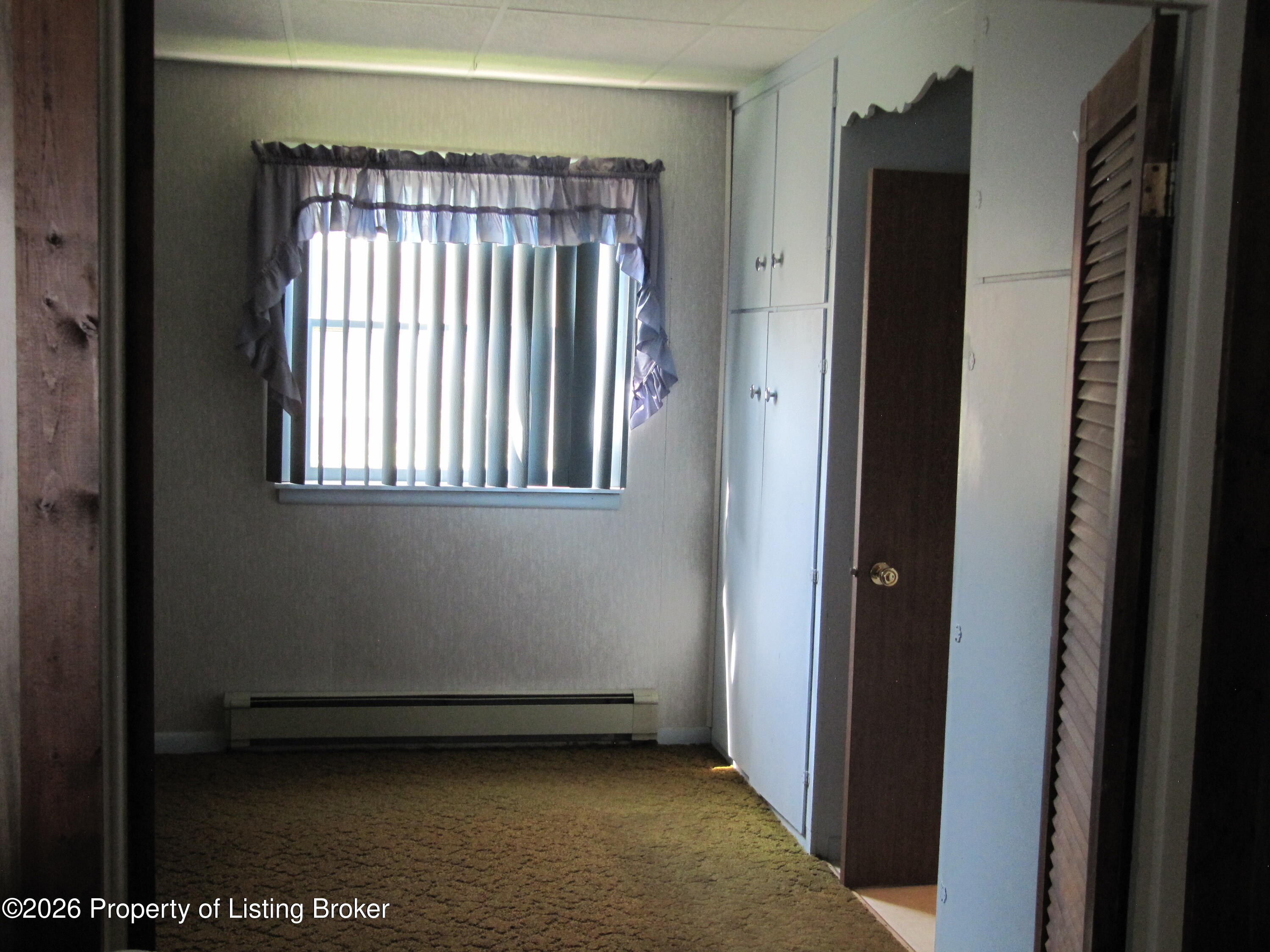 310 South Central Avenue Beach, ND 58621 - Photo 8 of 28 Gallery Image 8
