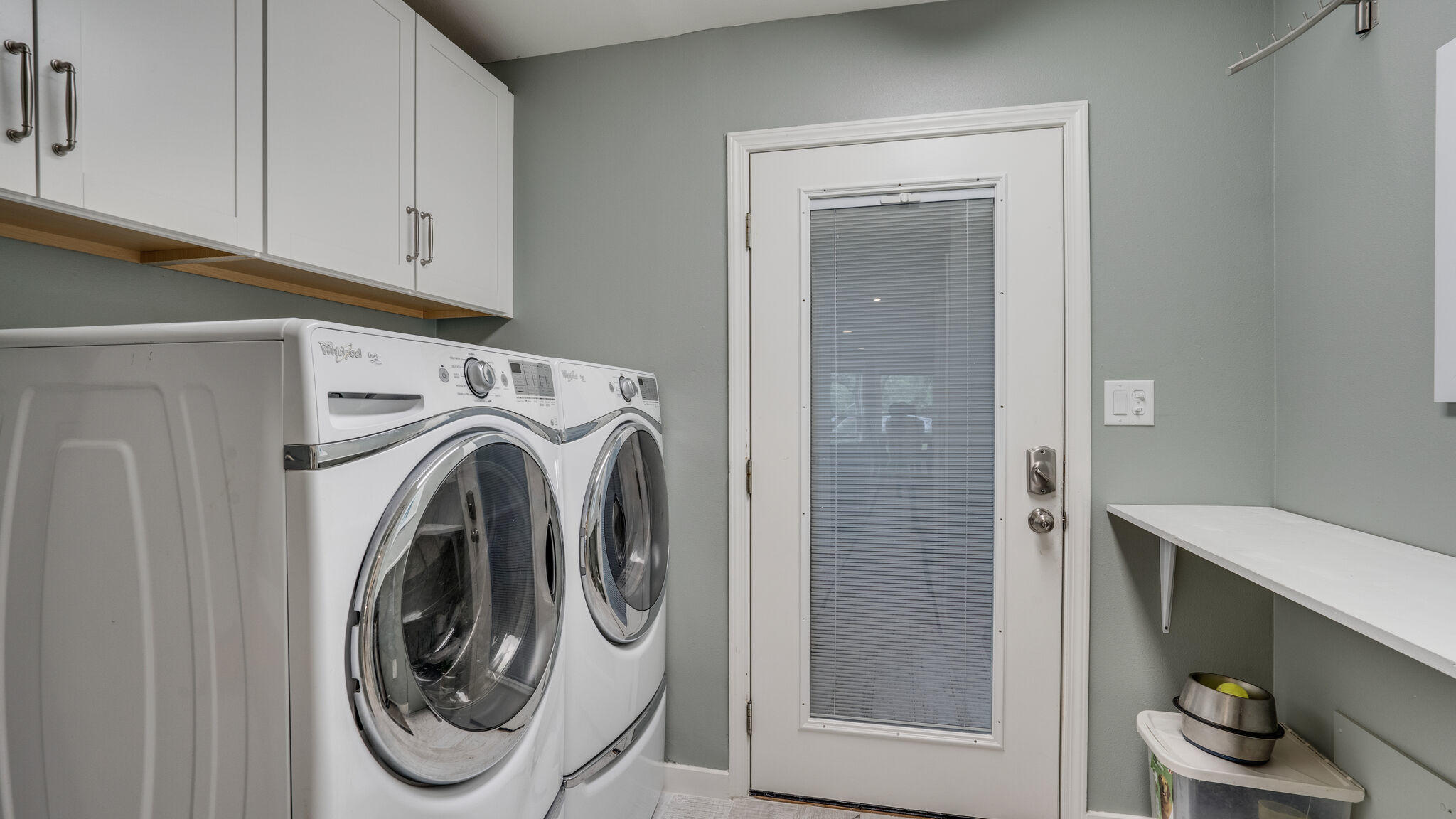786 Mack Bayou Road Santa Rosa Beach, FL 32459 - Photo 29 of 42 a utility room with dryer and washer