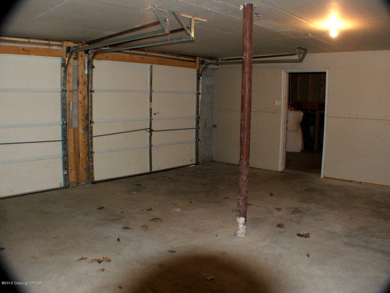 2793-19a Decker Road Bushkill, PA 18324 - Photo 26 of 30 2 Car Garage