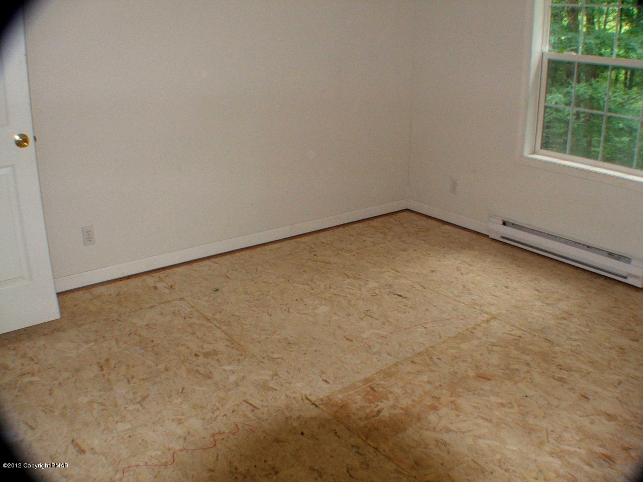 2793-19a Decker Road Bushkill, PA 18324 - Photo 8 of 30 DSCF5058 Rear BR Aug 13, 2012