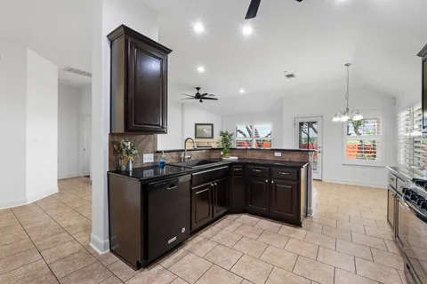 $645,000 | 700 Walsh Hill Trail, Cedar Park, TX 78613