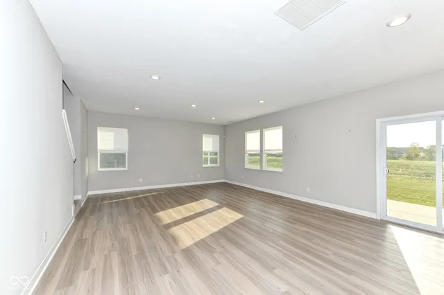 $415,000 | 2646 Grassy Br Drive, Whitestown, IN 46075