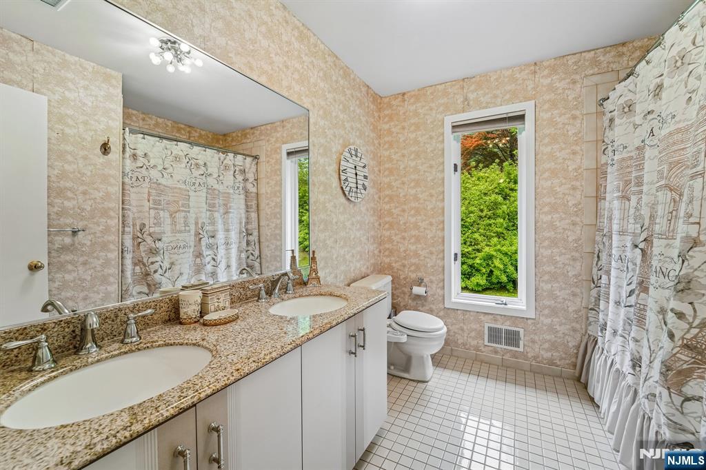 8 Union Hill Road Denville, NJ 07834 - Photo 30 of 50