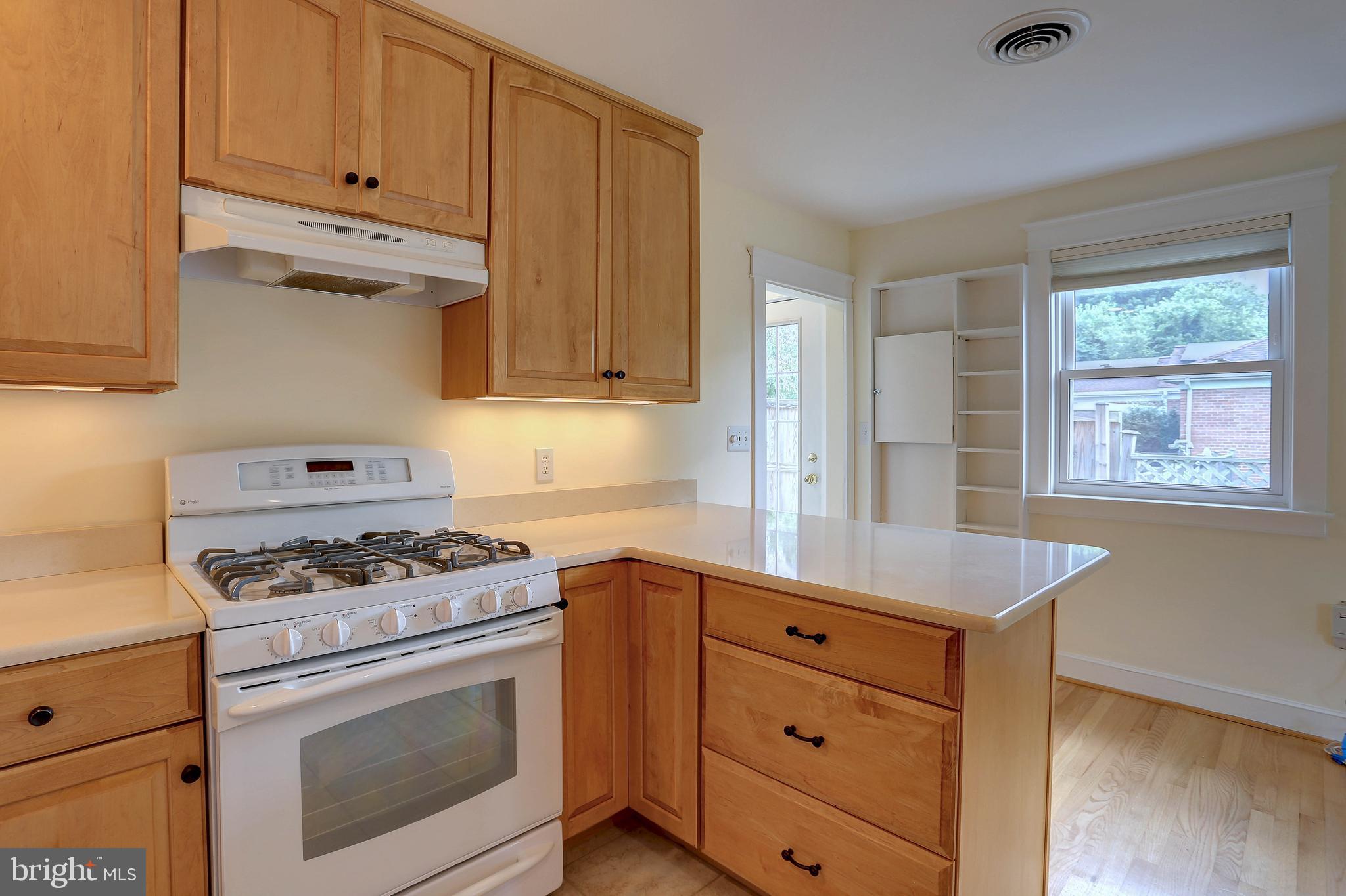 131 Gibson Road Annapolis, MD 21401 - Photo 12 of 36 Gallery Image 12