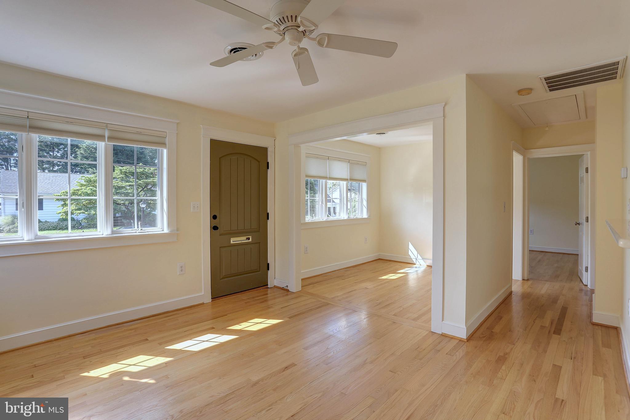 131 Gibson Road Annapolis, MD 21401 - Photo 5 of 36 Gallery Image 5
