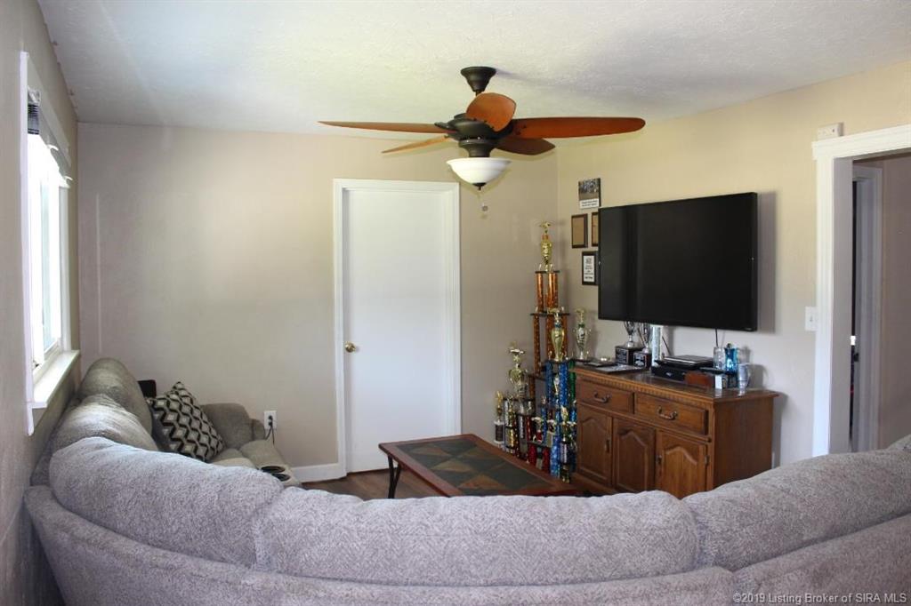 212 East County Line Road Underwood, IN 47177 - Photo 12 of 24