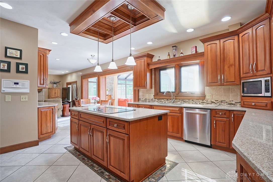 2284 Briggs Road Centerville, OH 45459 - Photo 49 of 93