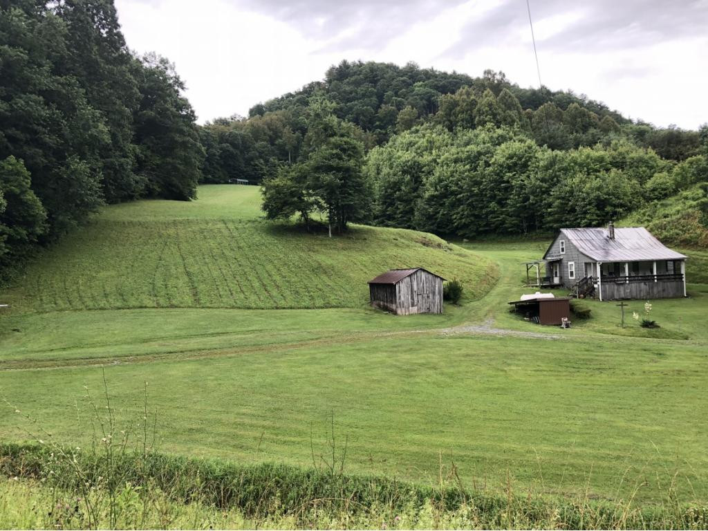 150 Jake Tipton Road Erwin, TN 37650 - Photo 5 of 7 Photo 5