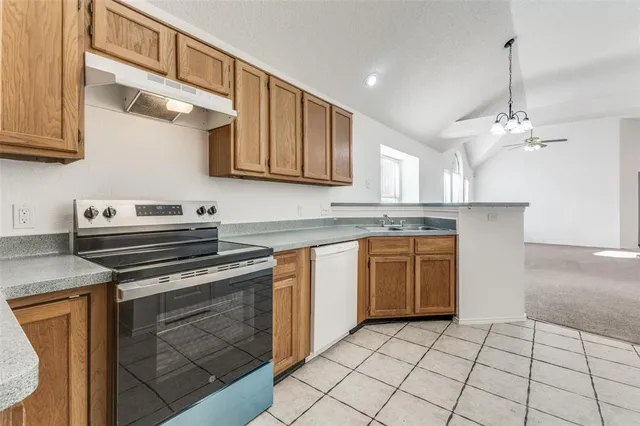 $2,100 | 920 Mossberg Lane, Mesquite, TX 75181