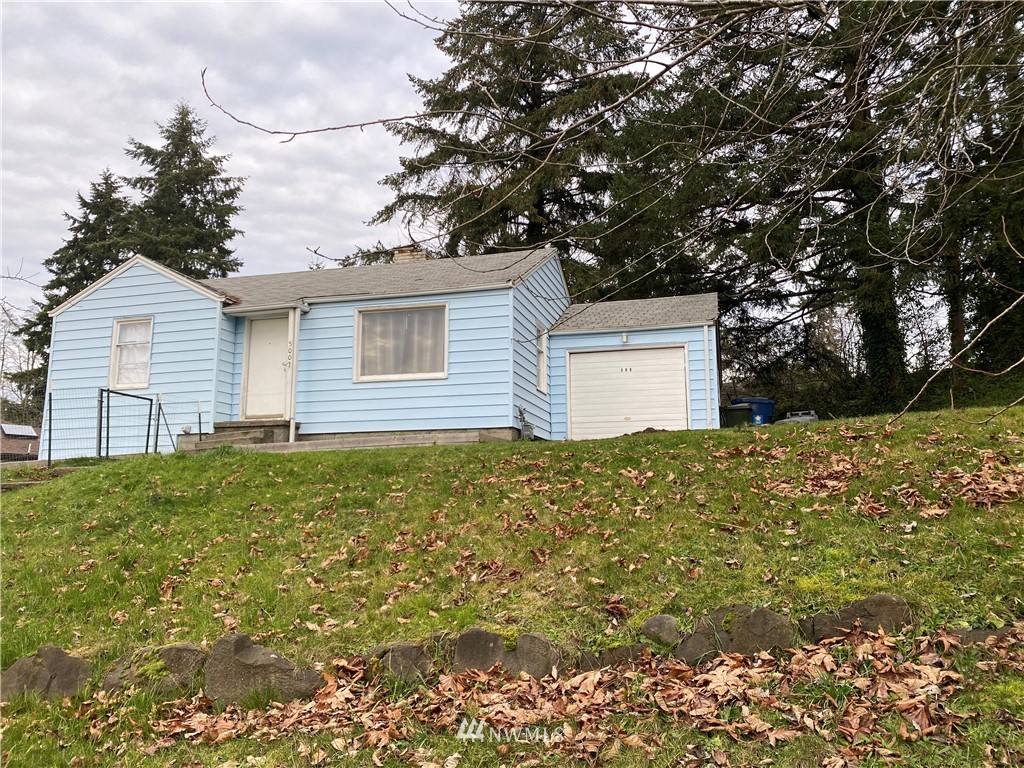 500 Windsor Place Northeast Renton, WA 98056 - Photo 1 of 14