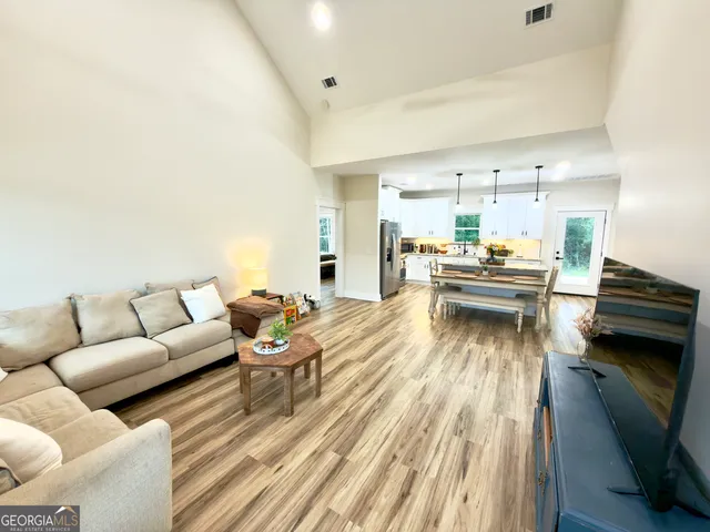 $359,999 | 183 Gobbler Lane, Twin City, GA 30471