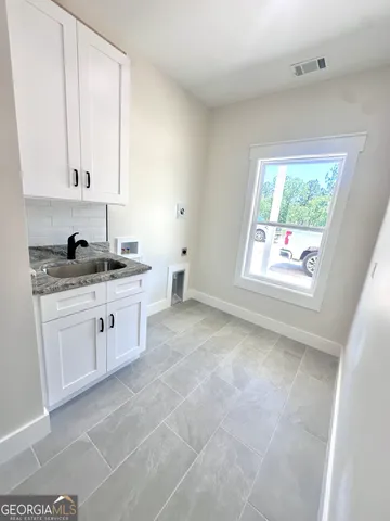 $359,999 | 183 Gobbler Lane, Twin City, GA 30471