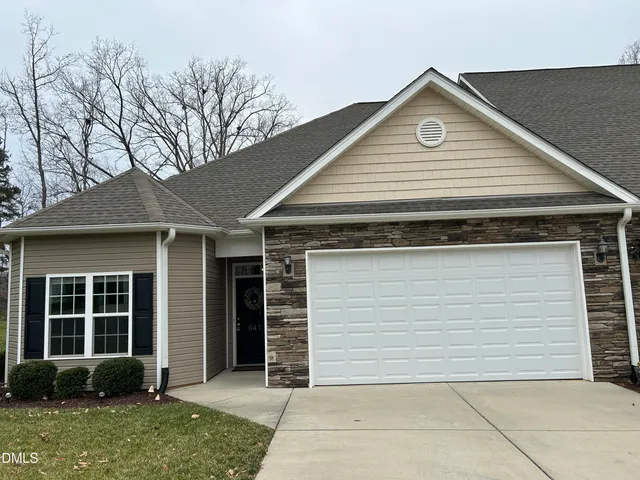 $389,000 | 641 Retriever Lane, Mebane, NC 27302