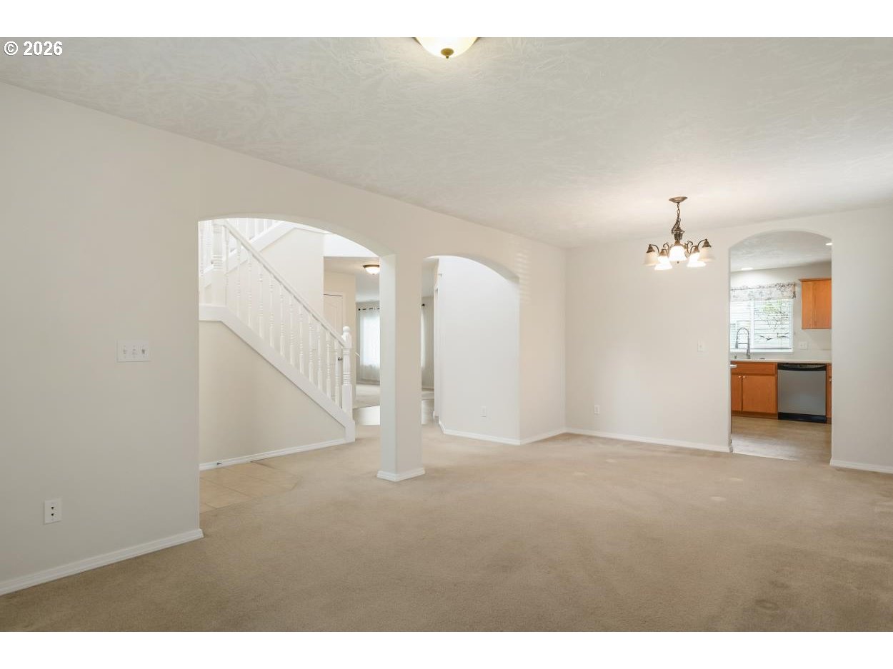 4161 Geranium Avenue Northeast Salem, OR 97305 - Photo 4 of 43