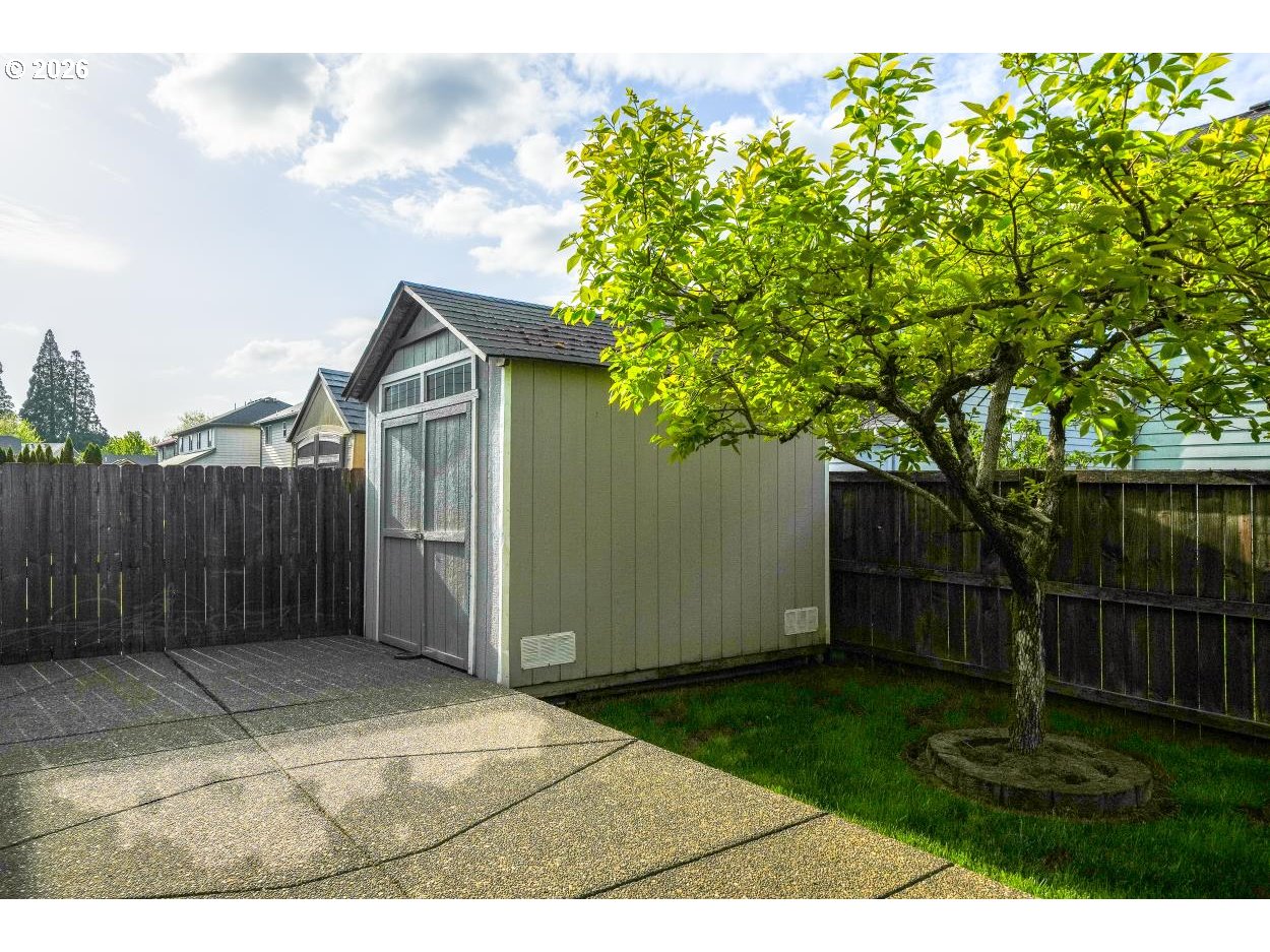 4161 Geranium Avenue Northeast Salem, OR 97305 - Photo 41 of 43