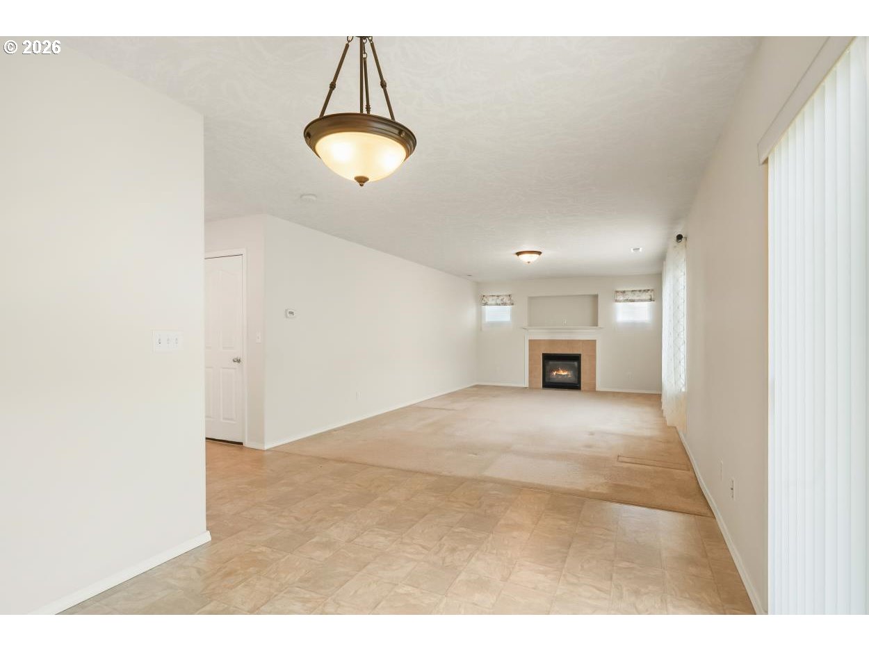 4161 Geranium Avenue Northeast Salem, OR 97305 - Photo 6 of 43