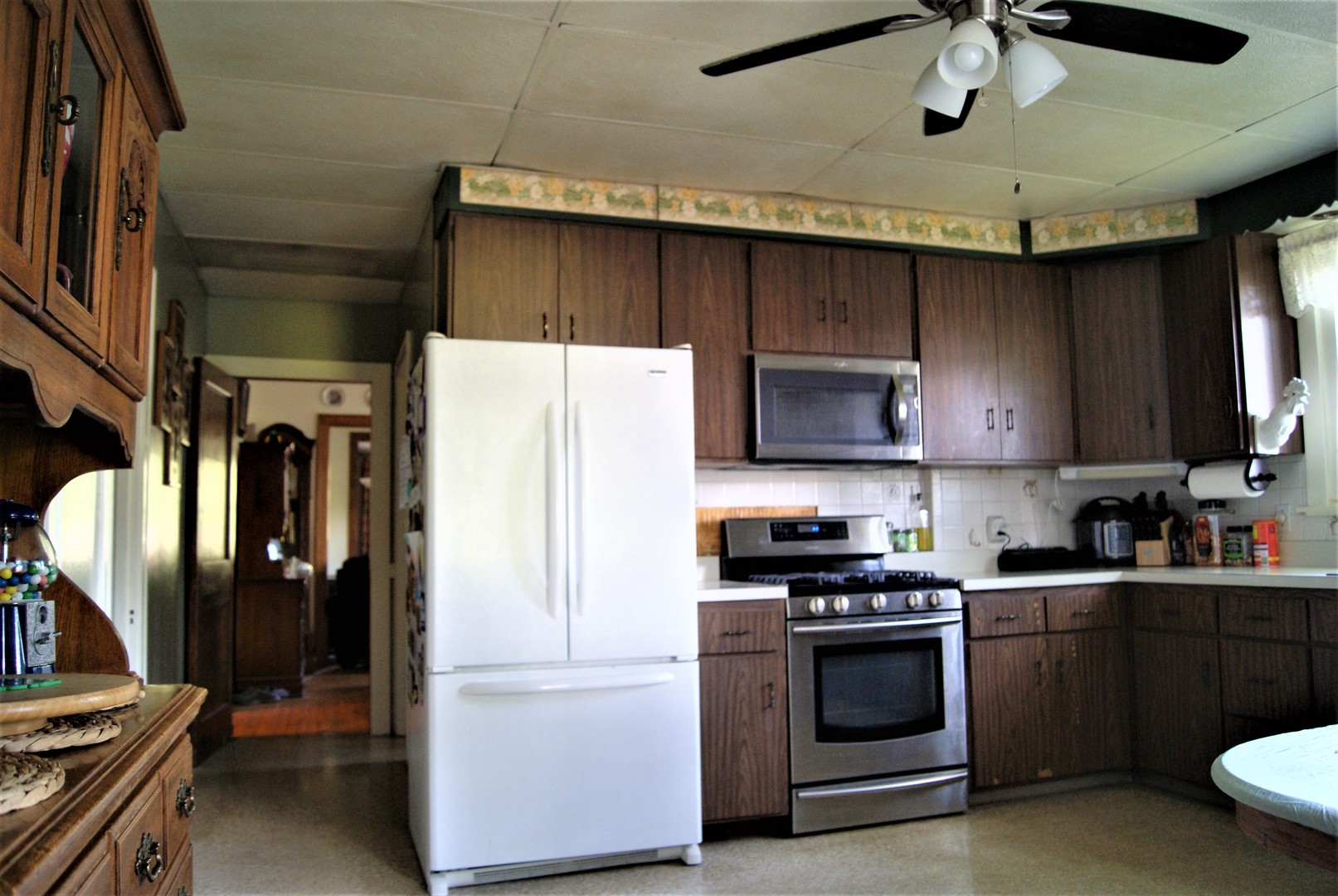 1302 Waukegan Road, Northbrook, IL 60062 Compass