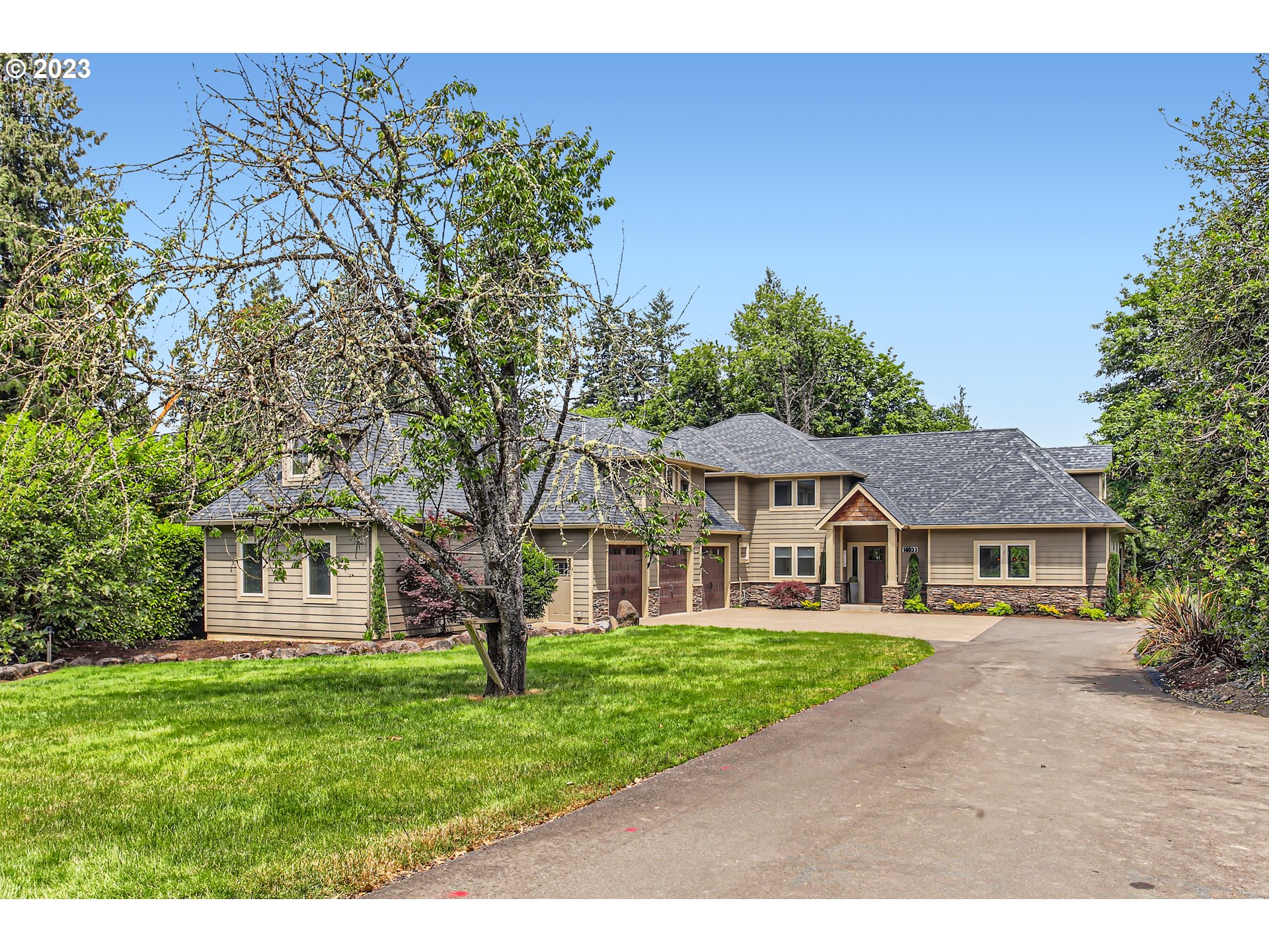 14033 South Livesay Road Oregon City, OR 97045 - Photo 2 of 35 Gallery Image 2