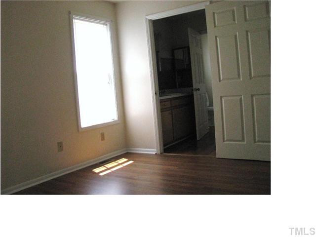 126 Bledsoe Avenue Raleigh, NC 27601 - Photo 9 of 12 Photo 9