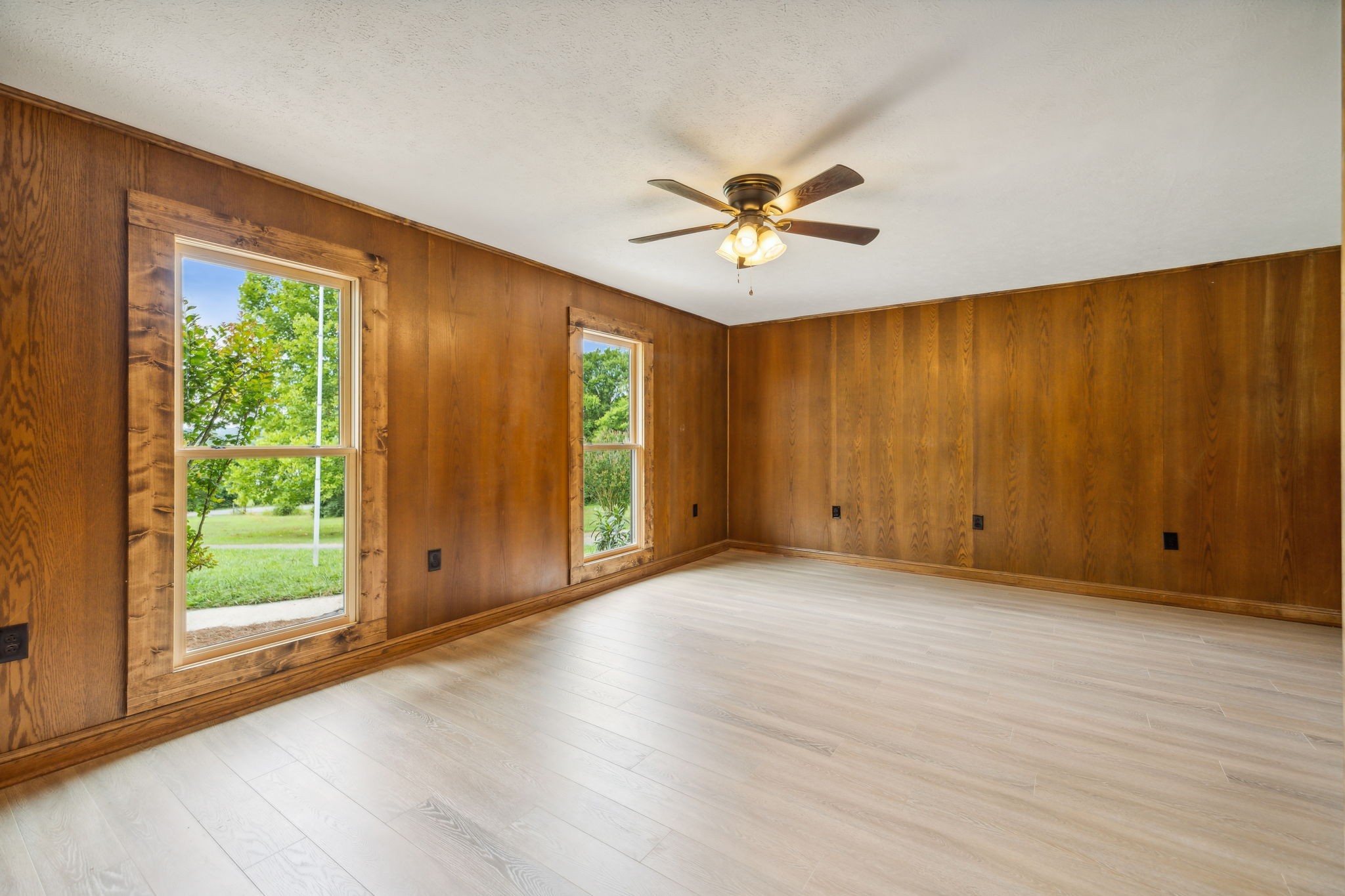 969 Trice Road Lebanon, TN 37087 - Photo 14 of 47 a view of an empty room with a window