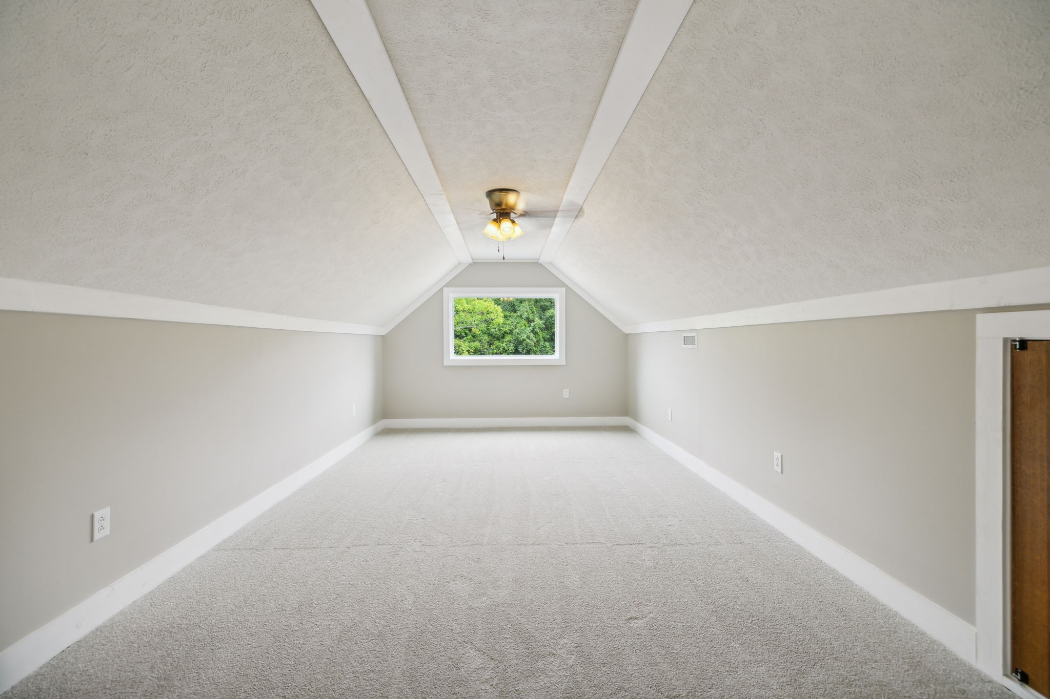 969 Trice Road Lebanon, TN 37087 - Photo 30 of 47 a view of an empty room with a window