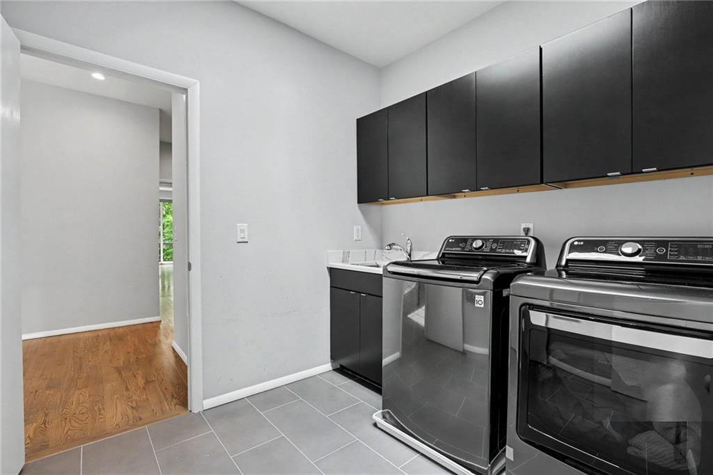 2175 Meadowcliff Drive Northeast Atlanta, GA 30345 - Photo 36 of 56