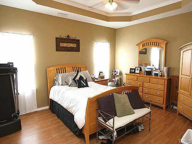 5724 Enoree Lane Raleigh, NC 27616 - Photo 6 of 8 Gallery Image 6