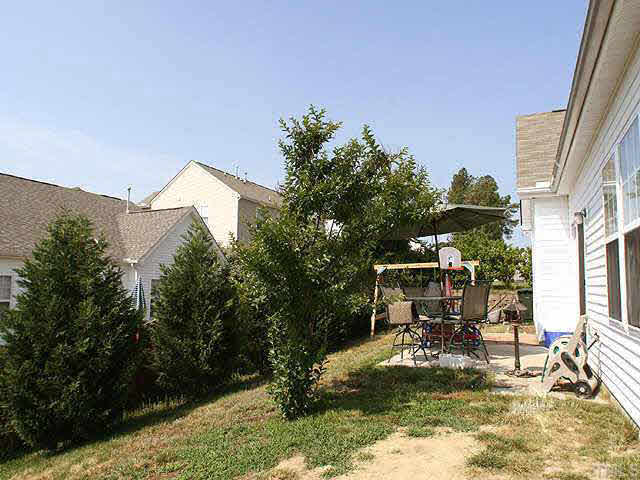 5724 Enoree Lane Raleigh, NC 27616 - Photo 8 of 8 Gallery Image 8